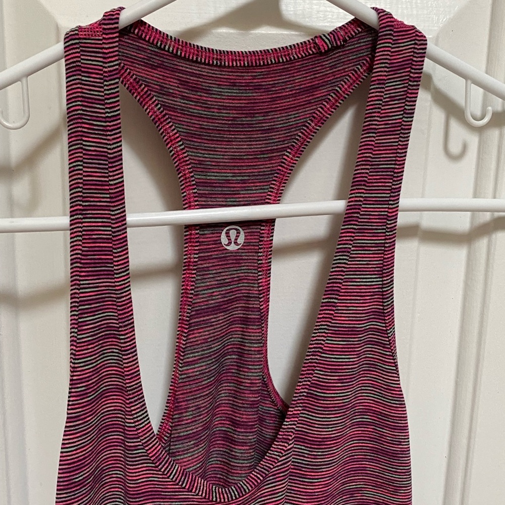 Lululemon tank top size 2